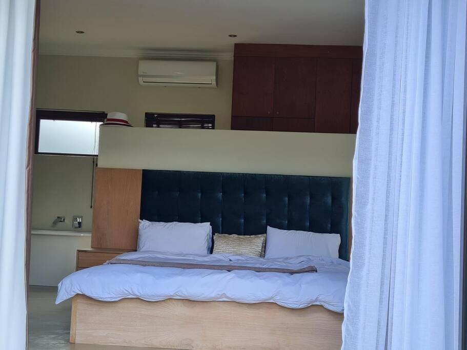 No 16 Elements - 5 Bedroom Beauty Holiday home Moheme