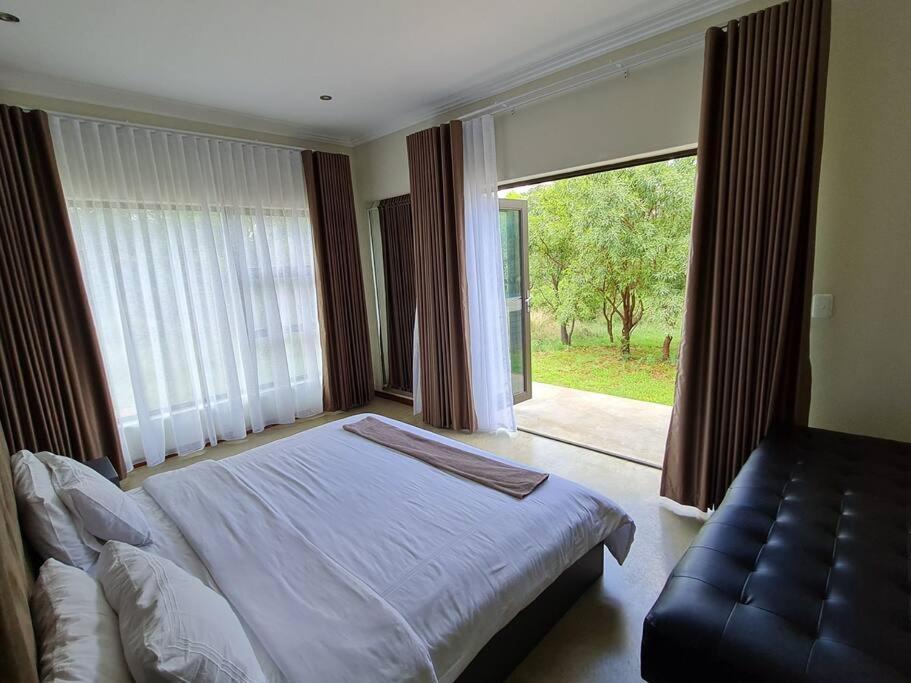 No 16 Elements - 5 Bedroom Beauty Holiday home *
